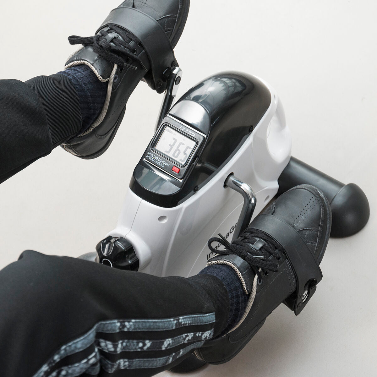 PEDALEADOR DE BRAZOS Y PIERNAS